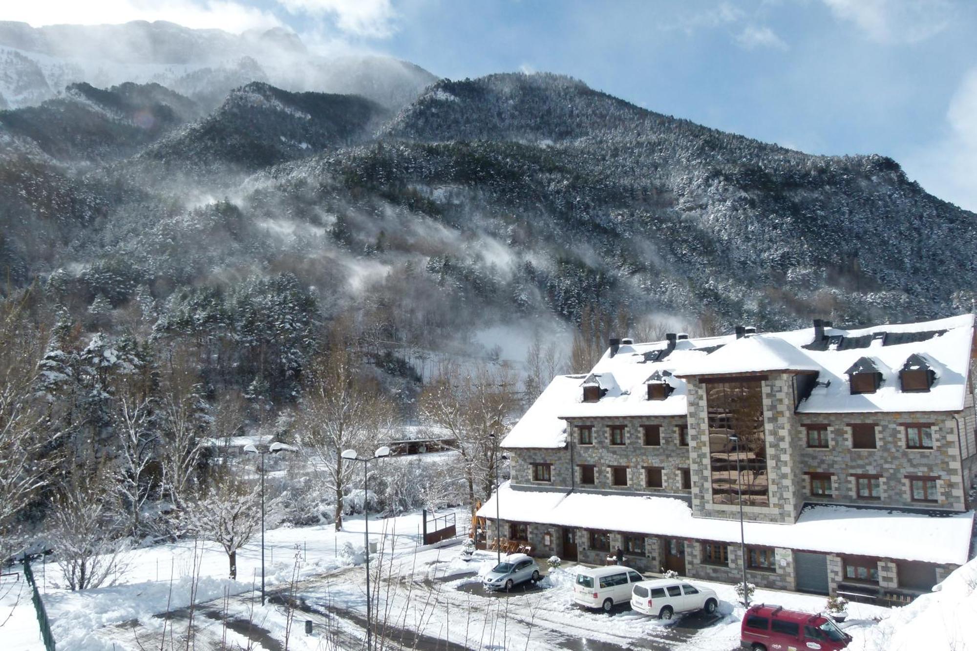 Complejo Turistico Bielsa Hotel Y Camping Dış mekan fotoğraf
