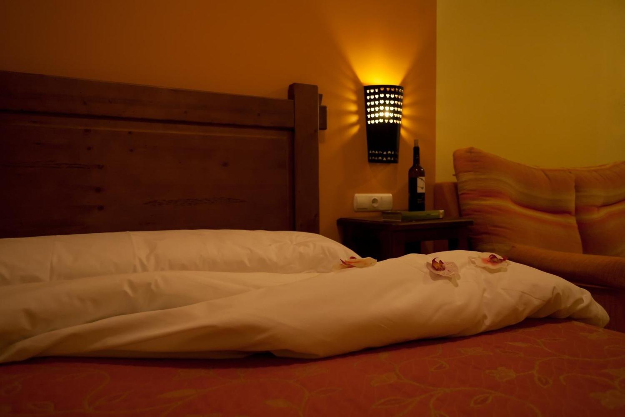 Complejo Turistico Bielsa Hotel Y Camping Dış mekan fotoğraf