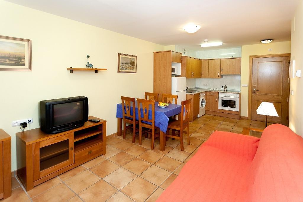 Complejo Turistico Bielsa Hotel Y Camping Oda fotoğraf